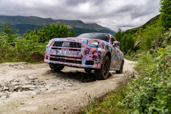 The new MINI Countryman also successfully handles the Scottish Highlands